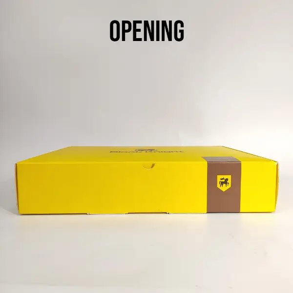 Opening side of the custom paper coffee box showing the structural design and closure